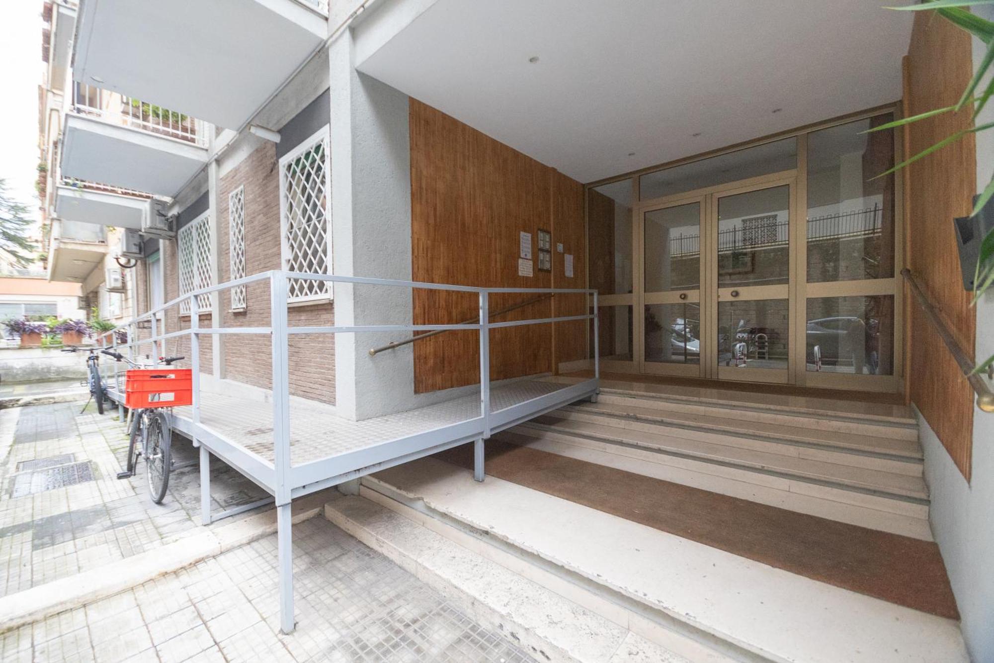 Le Piazze Di Roma Sweet Apartment Exteriör bild